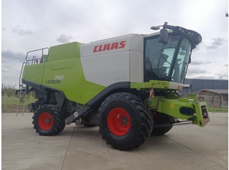 Комбайн Claas Lexion 750